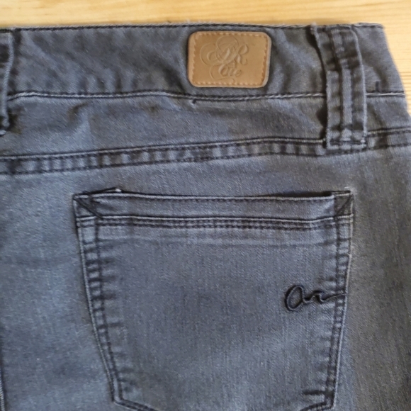 American Rag Women's Straight Legged Jeans - Picture 6 of 9